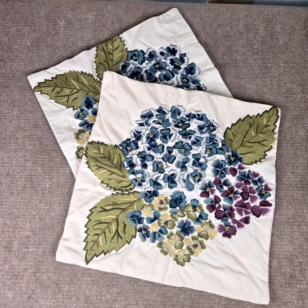 Pottery Barn Hydrangea Embroidered Cotton Pillow Sham Covers Set of 2